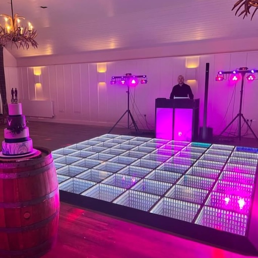 DJ and Mobile Disco Service UK